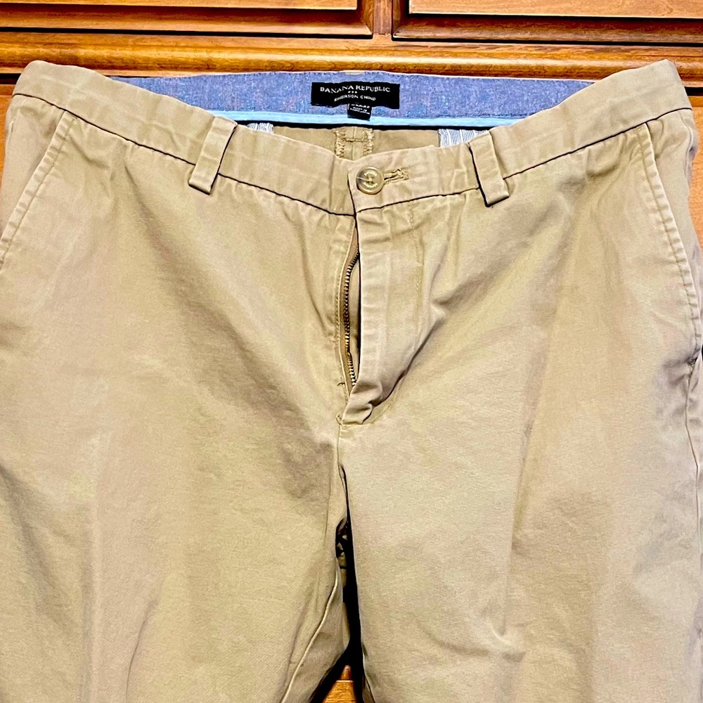 Men’s Banana Republic Emerson chinos. Size 34x32